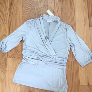 New York & Company top silver gray M NWT
